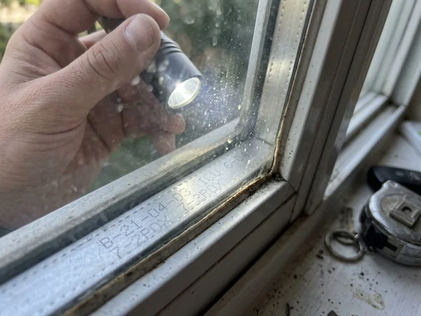 Spacer stamp on a 20-year-old condo sealed unit